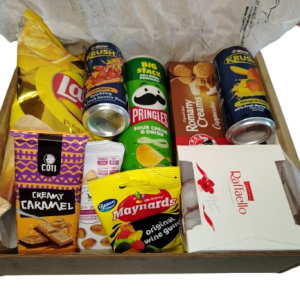 Snack Crush Gift Hamper – Sweet & Savory Treat
